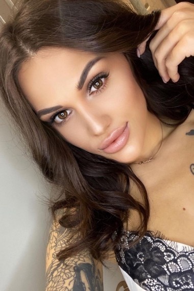 Klara, beautiful Russian escort who offers girlfriend experience in Rome Klara, beautiful Russian escort who offers girlfriend experience in Rome