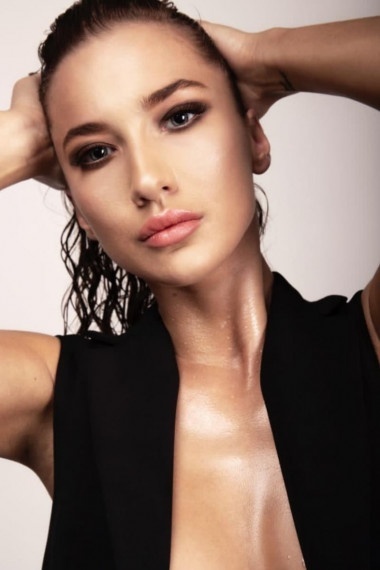 Vanessa, beautiful Russian escort who offers dates in Rome