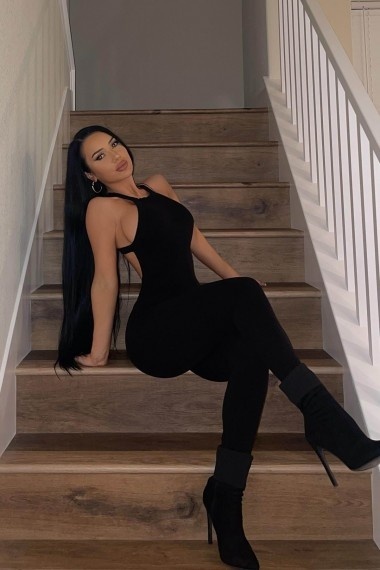 Alenka, beautiful Russian escort who offers company in Rome