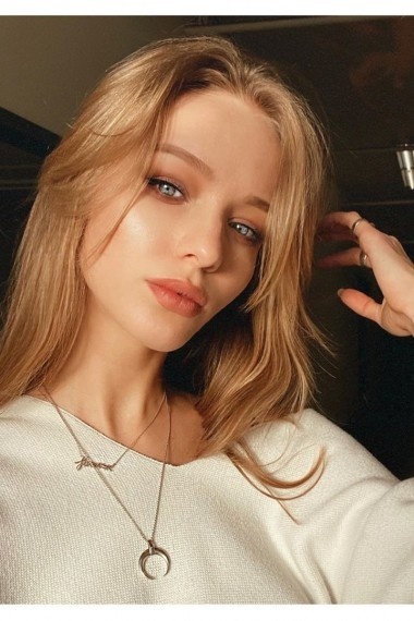 Lina, beautiful Russian escort who offers french kissing in Rome Lina, beautiful Russian escort who offers french kissing in Rome