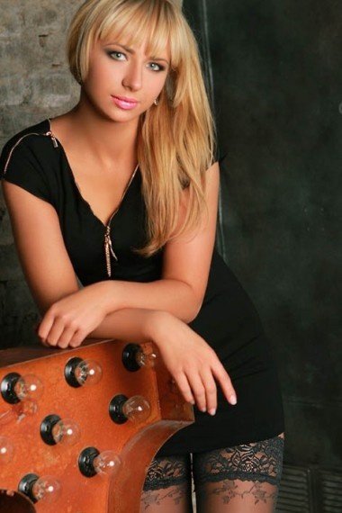 Vika, beautiful Russian escort who offers company in Rome